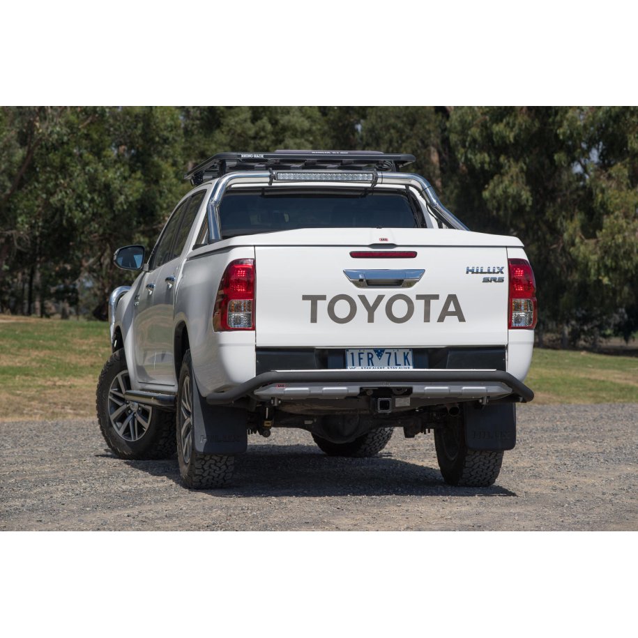 SUMMIT RAW REAR BUMPER15ON HILUX SUIT OE TOWBAR