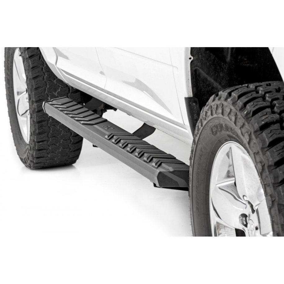 Running boards Rough Country BA2
