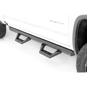 Side steps adjustable aluminium Rough Country  SRX2 Crew Cab