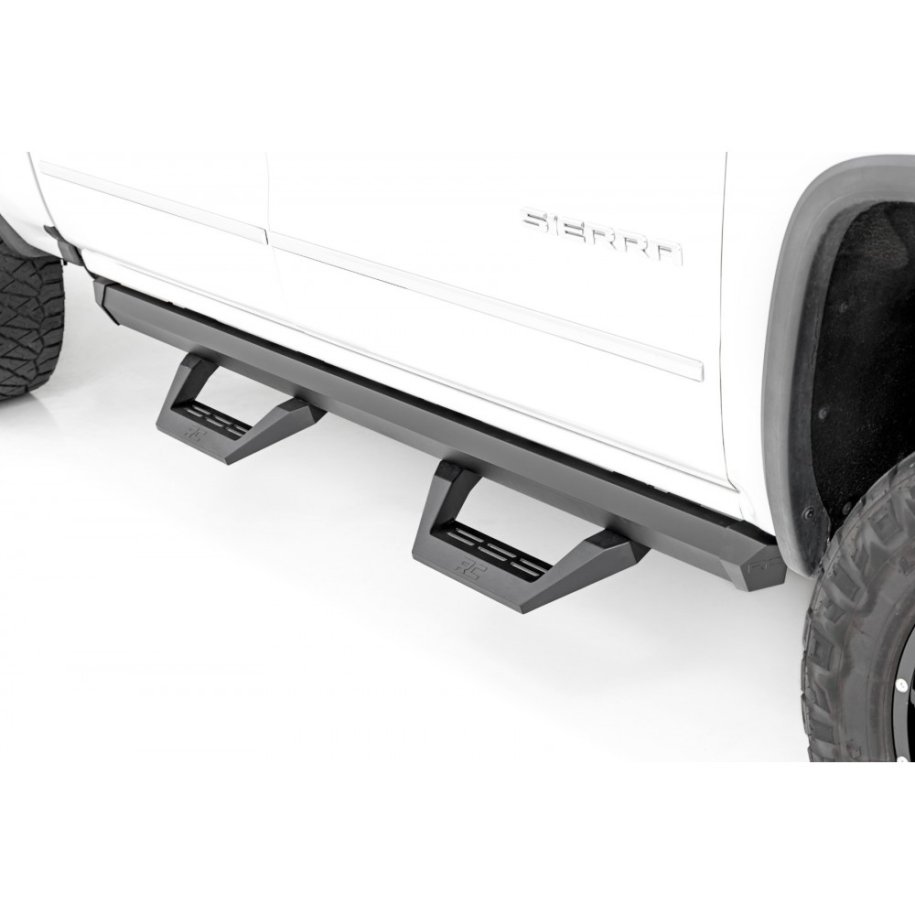 Side steps adjustable aluminium Rough Country  SRX2 Crew Cab