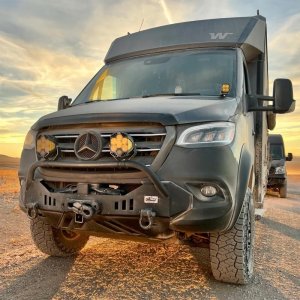 Hood spoiler / shield protector Agile Offroad Aero