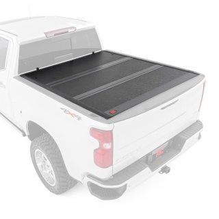 Hard bed cover tri-fold low profile Rough Country 5'8"