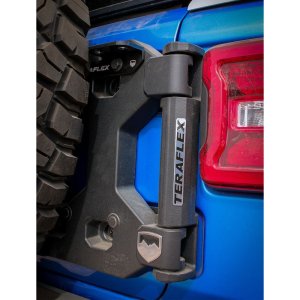 Hinged spare tyre carrier and adjustable spare tyre mount kit TeraFlex Alpha HD 5x5"