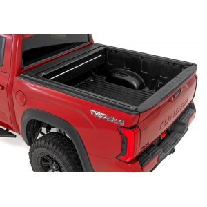 Powered retractable bed cover Rough Country 5'7"