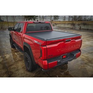 Powered retractable bed cover Rough Country 5'7"