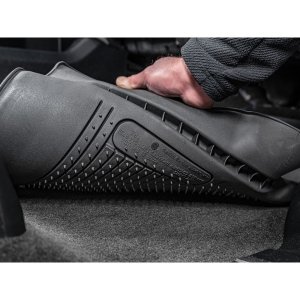Front and rear floor mats Weatherbeater Husky Liners Crew Cab