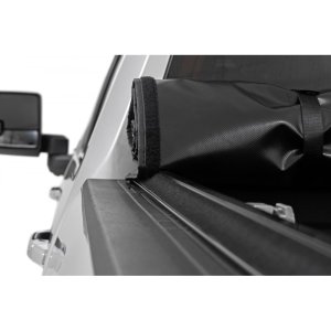Soft roll-up bed cover Rough Country 6'9"