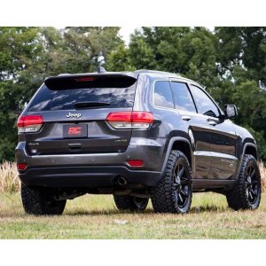 Suspension kit Rough Country Lift 2,5" 16-21
