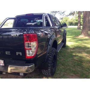 Kut Snake arku paplašinātāji Ford Ranger (2011 -) Standard