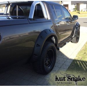 Kut Snake arku paplašinātāji Mitsubishi L200 95 mm