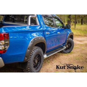 Kut Snake arku paplašinātāji Mitsubishi L200 (2018 - ) 70 mm