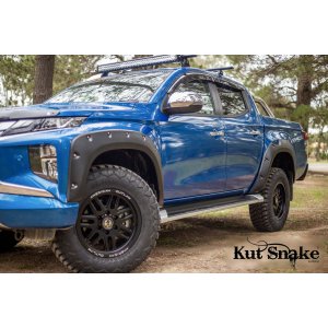Kut Snake arku paplašinātāji Mitsubishi L200 (2018 - ) 70 mm