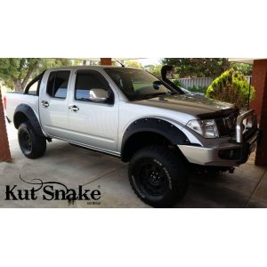 Kut Snake arku paplašinātāji Nissan Navara D40