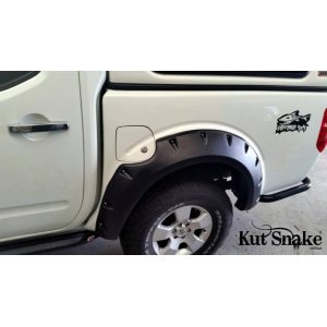 Kut Snake arku paplašinātāji Nissan Navara D40