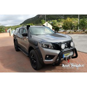 Kut Snake arku paplašinātāji Nissan Navara D23 Standard