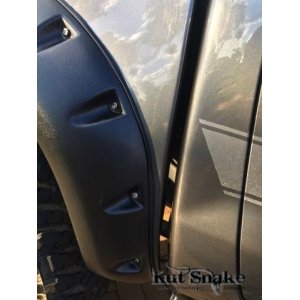 Kut Snake arku paplašinātāji Toyota Hilux (2005 - 2012)