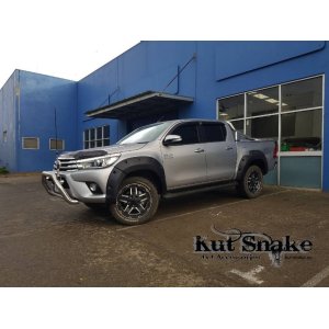 Kut Snake arku paplašinātāji Toyota Hilux (2015 - 2019)