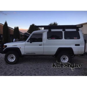 Kut Snake arku paplašinātāji Toyota Land Cruiser 7 series (-2007)